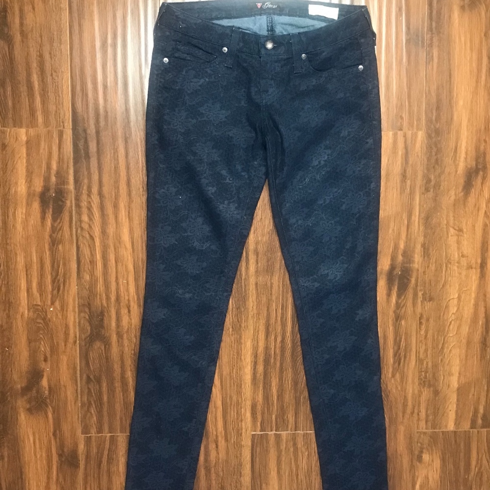 Guess Maxine Fit Low Rise Jeggings - Floral print